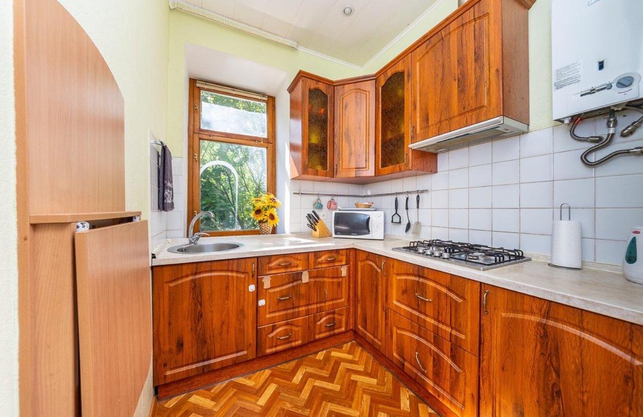 Alex Apartments Near Independence Square - Kiev Екстериор снимка