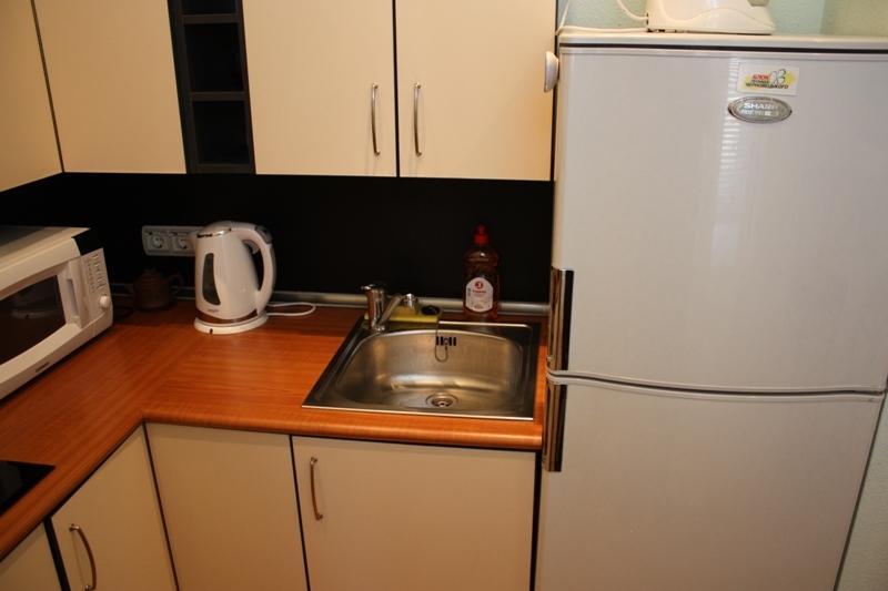 Alex Apartments Near Independence Square - Kiev Стая снимка